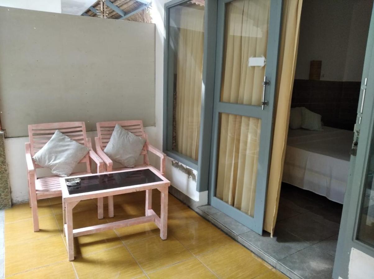 Pitara Homestay Gili Trawangan Buitenkant foto