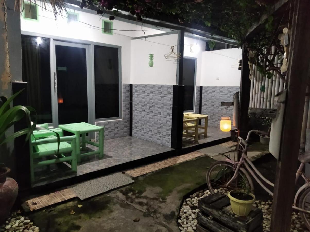 Pitara Homestay Gili Trawangan Buitenkant foto